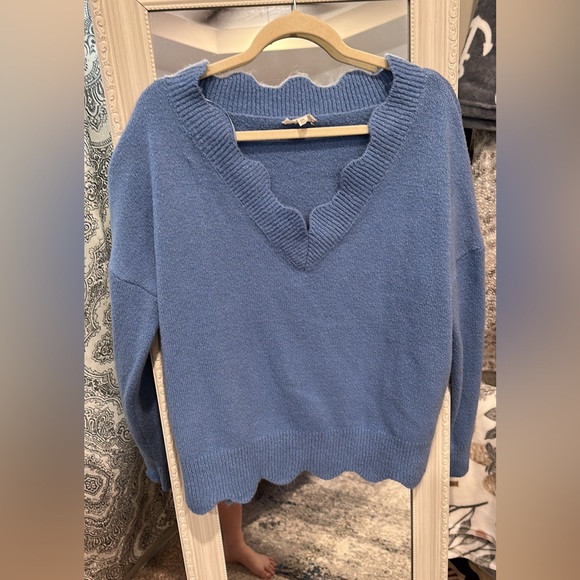 Brand new sweater no tags - Picture 1 of 1